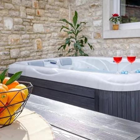 Fuer 6 Personen Ca 86 Qm In Peroj, Istrien Istrische Riviera Holiday home *